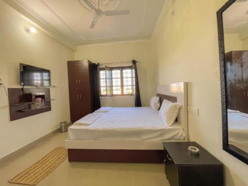 Green Dandi Homestay Rishikesh Bagian luar foto