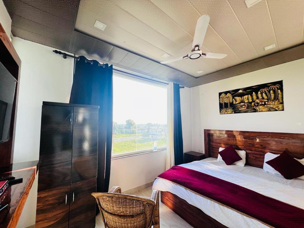 Green Dandi Homestay Rishikesh Bagian luar foto